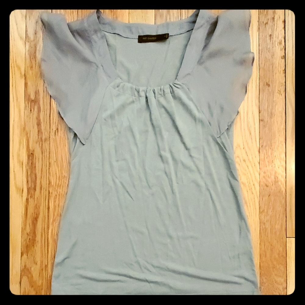 Gray flitter sleeves top